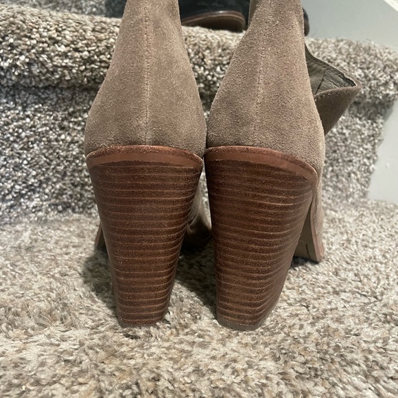 Vince Camuto peep toe booties - Picture 5 of 5